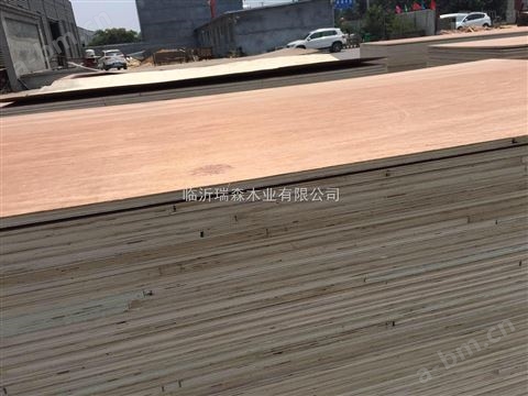 临沂瑞森木业供应条子板包装板胶合板包装箱板多层板门板材