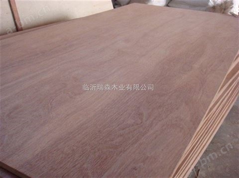 胶合板杨柳木多层板三合板三夹板18mm夹芯板家装E1级实木家具板材